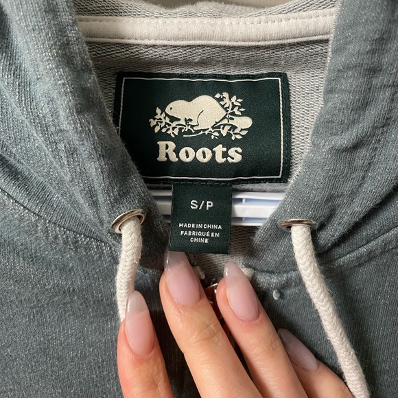 Green Roots Zip-Up Small Women’s Loose-Fitting - Picture 4 of 5